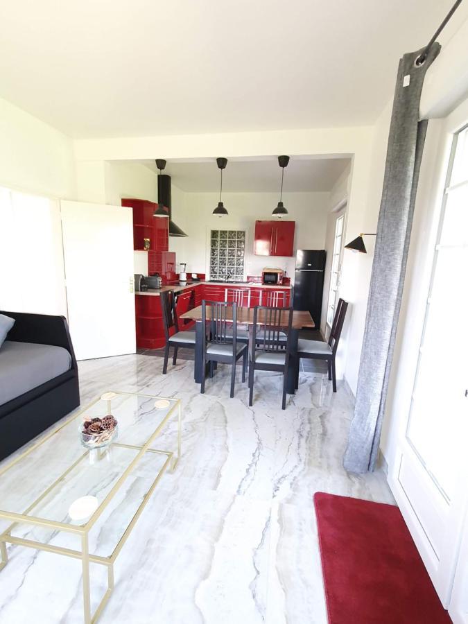 Logement Entier Avec Grand Jardin Et Parking Wifi 6 Et Fibre Berck Экстерьер фото